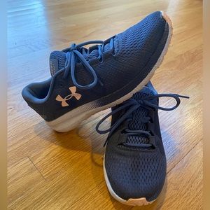 Under Armour sneakers size 7.5